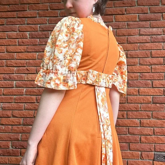 Handmade vintage cottagecore gown - Picture 3 of 15
